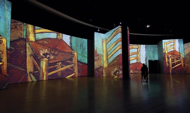 i-megaleiodis-ekthesi-van-gogh-alive-the-experience-erxetai-stin-athina-8